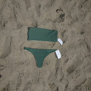Finn Top in Hunter Green