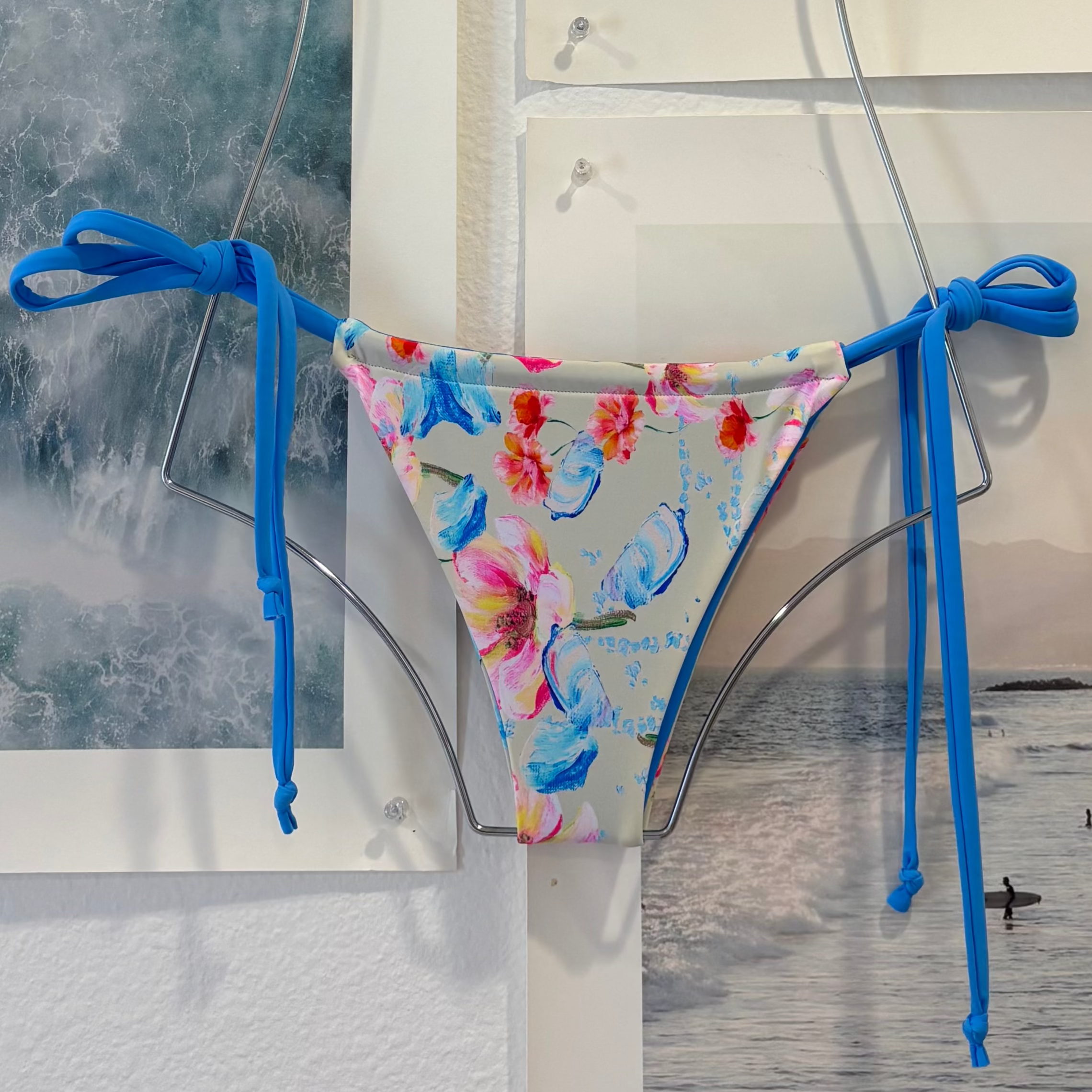 Rose Bottom in Floral Shell with Cobalt Blue